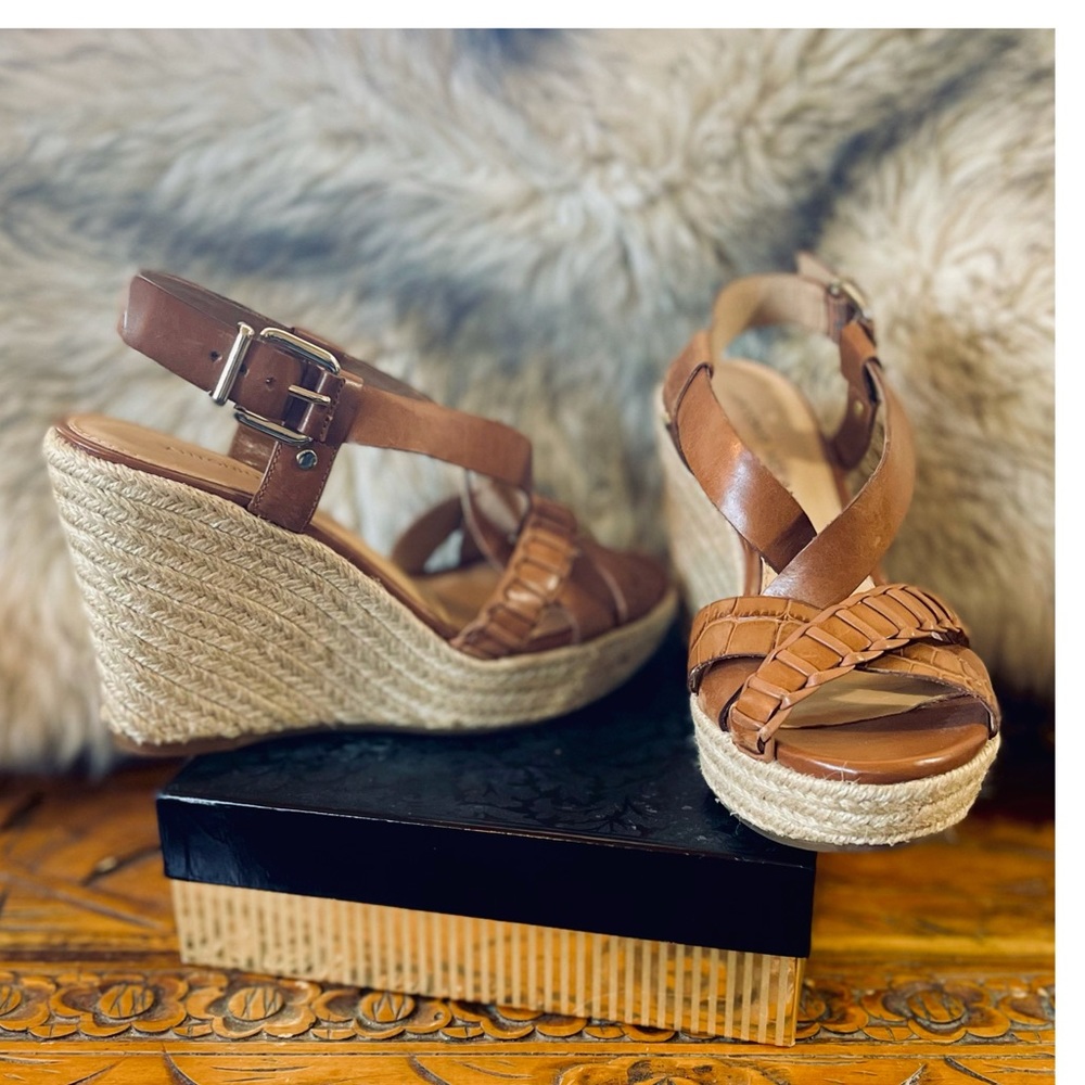 Antonio Melanie Tan Camel Wedge Sandal Sz 6.5 61/2
